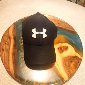 Under Armor S/M Ball Cap